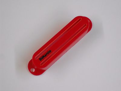 DiMarzio Railed Single Coil Pick-up Cover Red DM2002