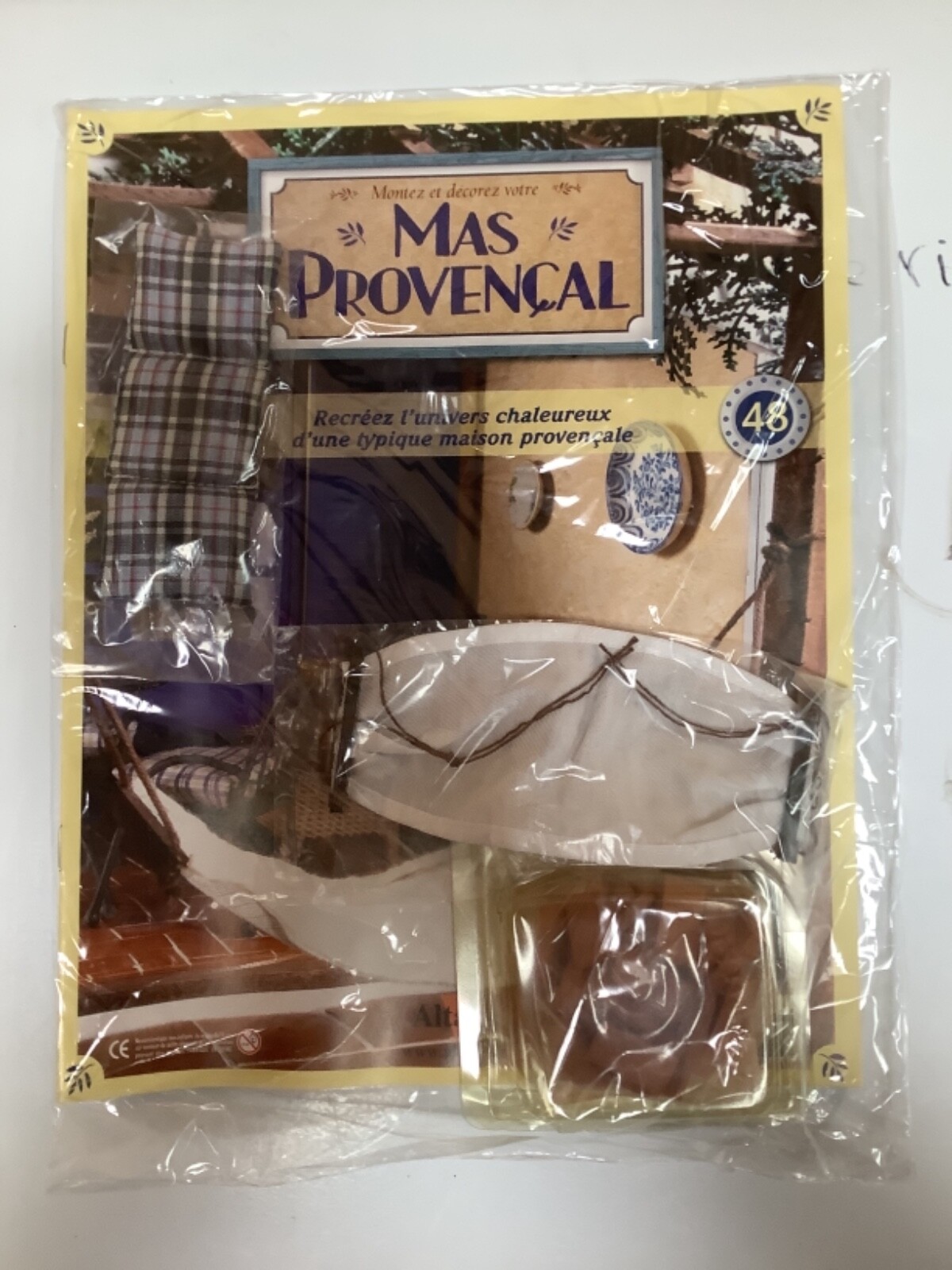 Hamac miniature Altaya Mas Provençal N°48 pour décor de jardin de poupée