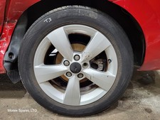 Skoda Rapid 15" Alloy Wheel & Tyre Single 185 60 R15 2012 - 2020 5JA601025