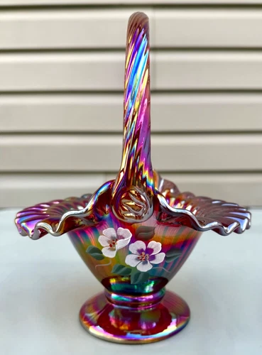 BEAUTIFUL Fenton**HP RED CARNIVAL "DAMASK ROSE" 9"  RIBBED BASKET**2001