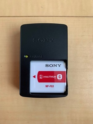 SONY Cyber shot DSC-W220 Pink 12.1MP Digital Camera Battery