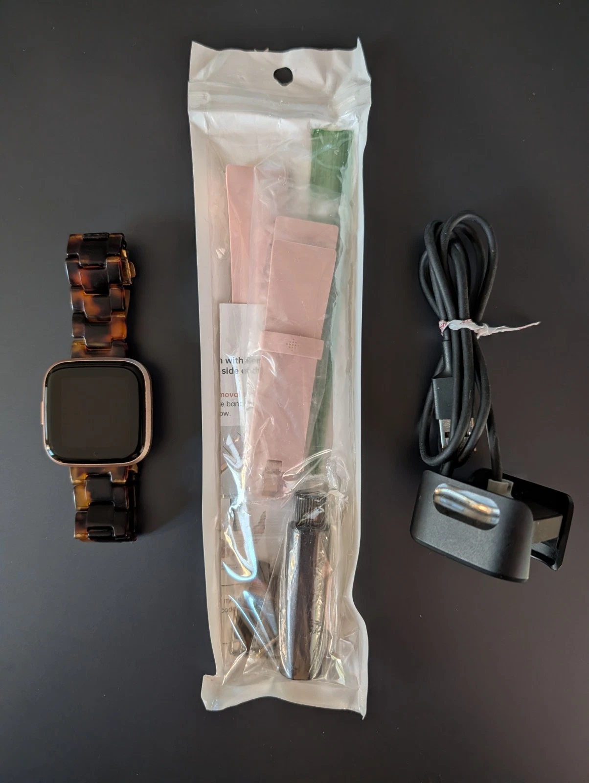 Fitbit Versa 2 - Health & Fitness Smart Watch Copper Rose / Pink Band FB507