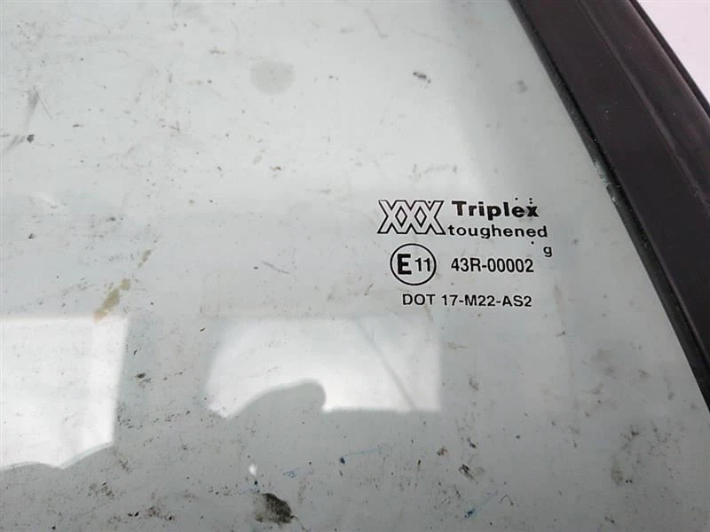 97 98 99 00 01 02 03 04 05 06 Jaguar XK8 XKR Rear Right Pass Quarter Glass 51K - Image 3 of 4