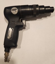 Used Master Power Pistol Grip Air / Pneumatic Reversable Screwdriver
