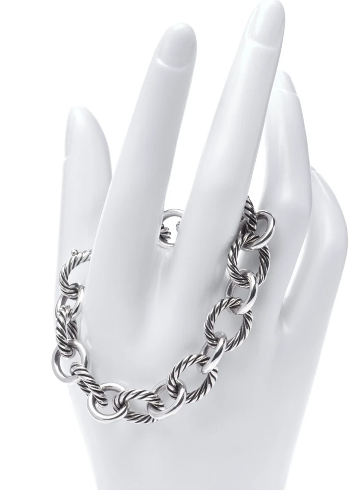 David Yurman Oval Link Chain Woman's Bracelet Large - Image 4 of 4