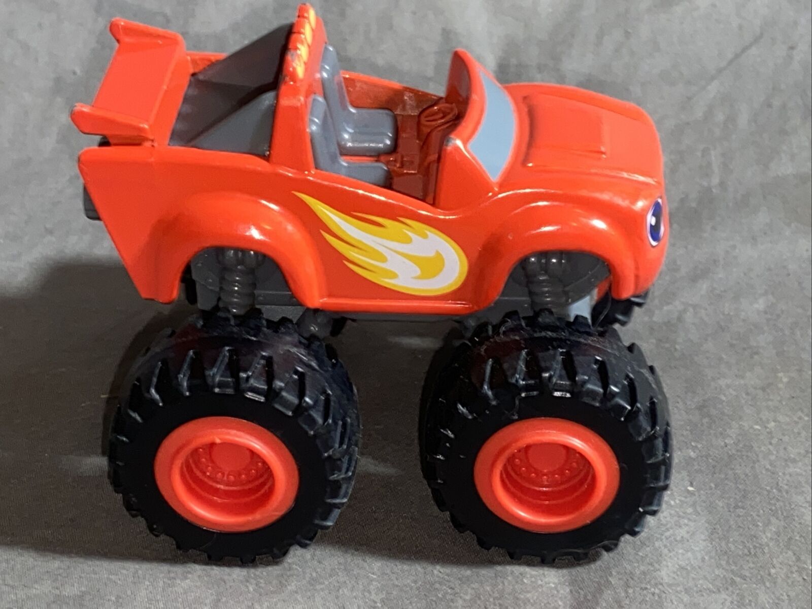 Carro Blaze and the Monster Machines