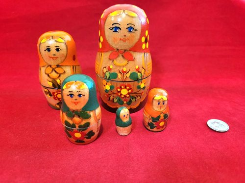 Vintage russische verschachtelte Matroschka Holz stapelbare verschachtelte Puppen 5er Set - Bild 4 von 9