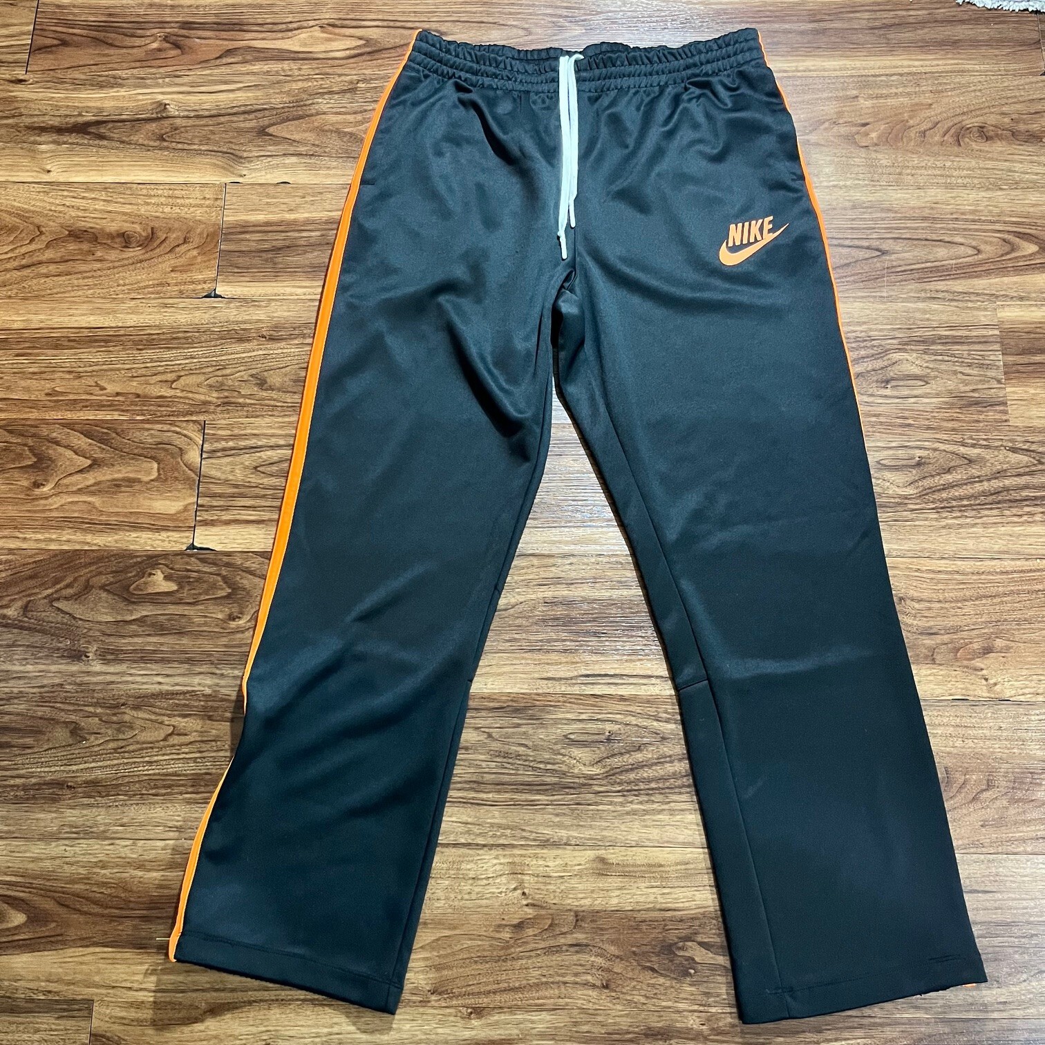 Nike Sportswear Pants Standard Fit Men Black Sweatpan… Gem