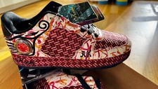 Kashi Kicks - rare - US10 EU44 Red Glitter AK...