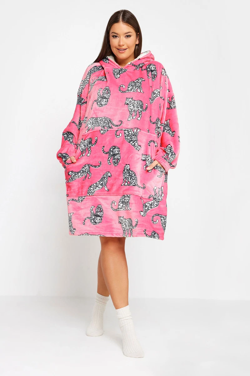 Huggle hoodie plus size shop