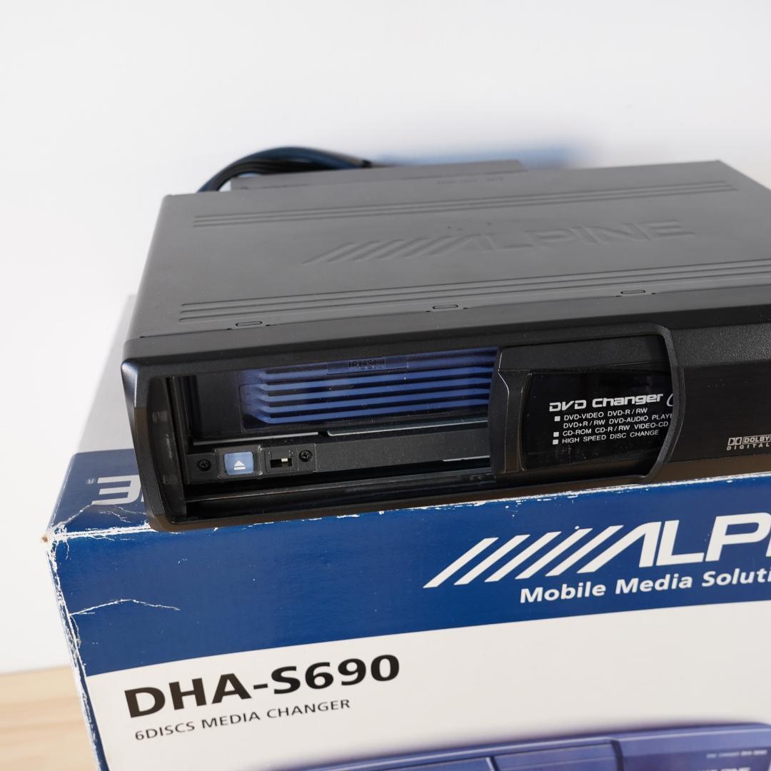 Alpine DHA-S690 6 Disc DVD CD Changer Ai-NET Compatible Car