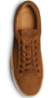 Allen Edmonds Men display picture 2