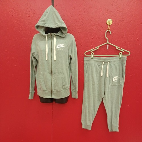 Nike 2pc. Jumpsuit Set/Women Size 