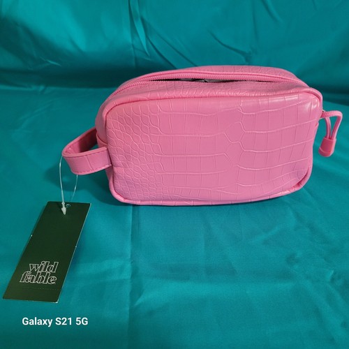 Estuche de maquillaje rosa Wild Fable