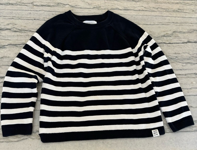 Zara Girls Navy Blue/Ecru Striped Long Sleeve Sweater Size 8