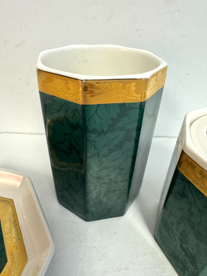 Wamsutta Barroco Damasco Verde Dorado Baño Tocador Cepillo de Dientes Soporte Taza y Plato Foto 2 de 4