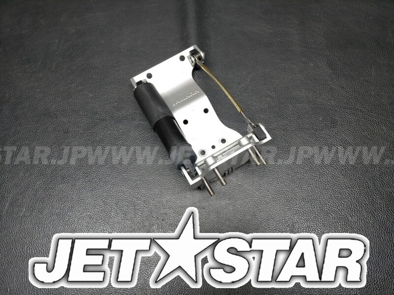 XLT1200'02 OEM (ENGINE-HATCH-2) HINGE ASSY. Used [Y4688-16 XLT1200'02 OEM (ENGINE-HATCH-2) HINGE ASSY. Used [Y4688-16