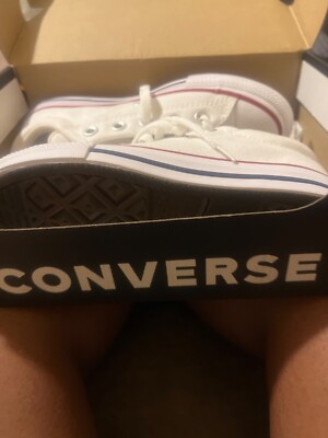 kids shoes converse brand new in the book size 2