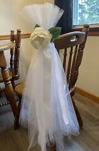 White Rose Pew/Chair Bows (26 Pieces)