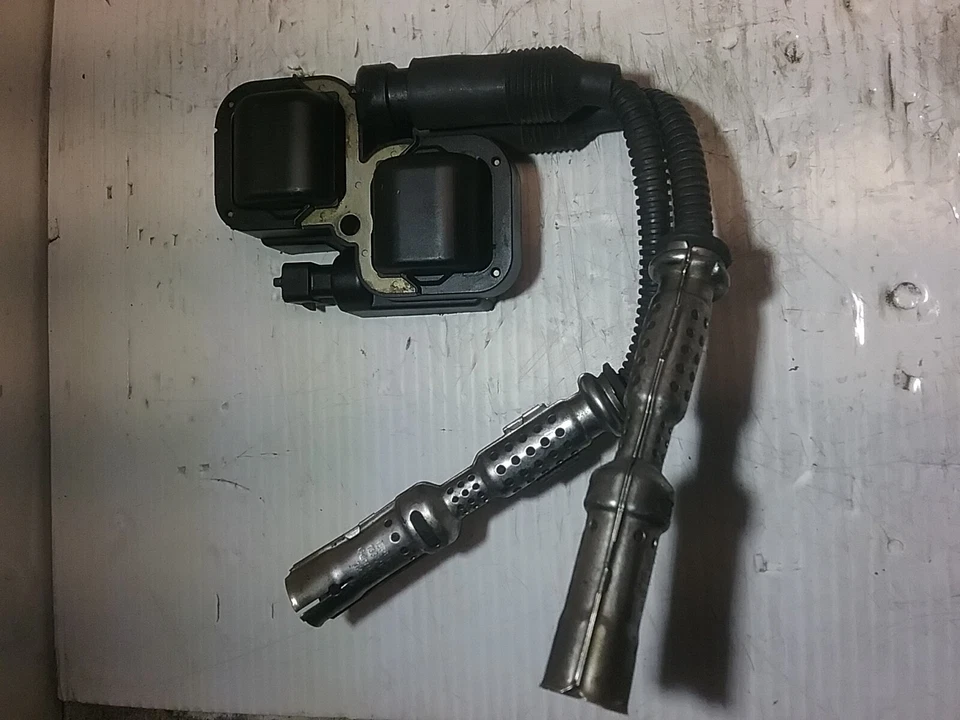 1998-2006 Mercedes Benz S430 Igntion Coil Pack 0 221 503 035 4.3L 8 Cylinder - Image 2 of 4