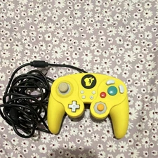 Nintendo Pikachu Wired Controller Yellow for Switch Wii U GameCube 6ft Cable