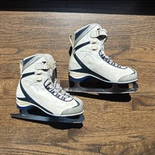 Riedell 625 Soar Soft Series Recreational Figure Skates Sz 4 women/big kids 