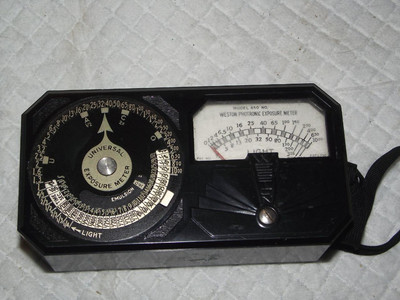 WESTON PHOTRONIC EXPOSURE METER MODEL 650 NO., IN LEATHER CASE, WORKS
