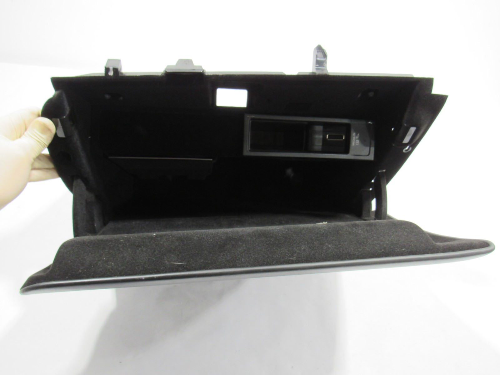 12-18 Bentley Continental GT W12 2015 Dash Storage Compartment Glove Box ;:A