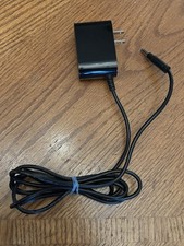 25V 800mA AC Adapter charger MC2508A For Eureka Stick Vacuum Cleaner