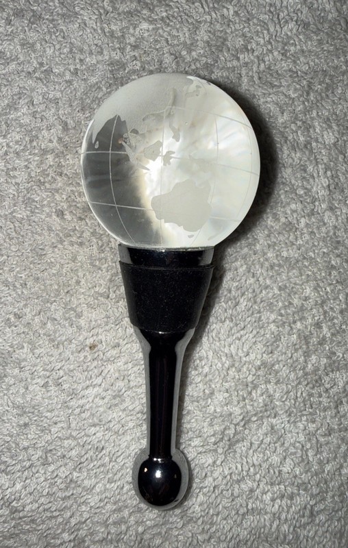 Crystal Etched w/ World Globe Bottle Topper Stopper With Metal Base