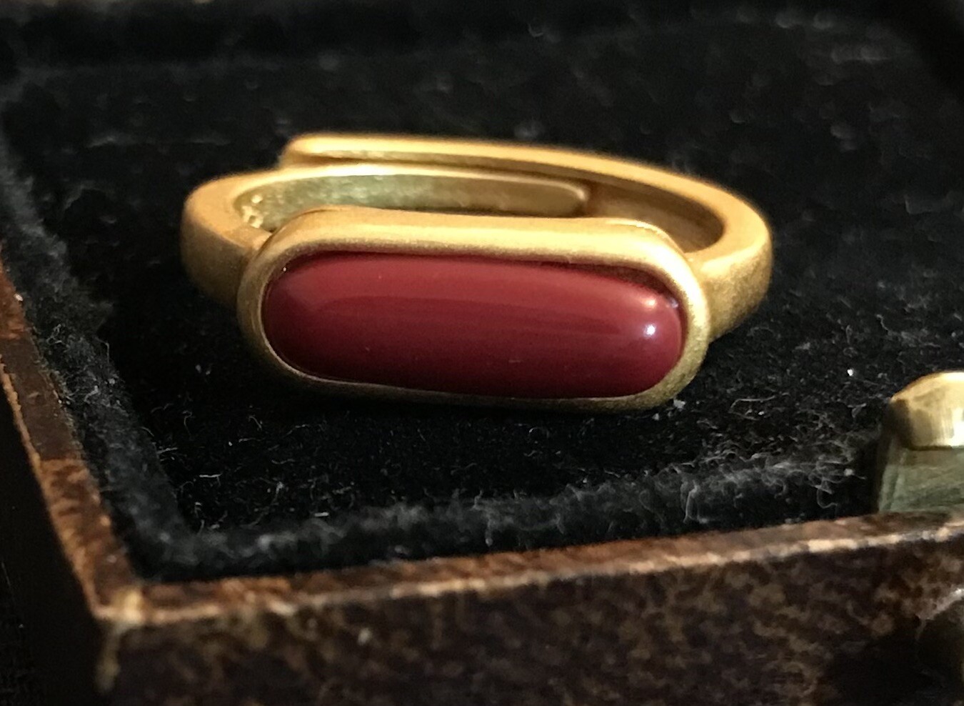 Picture 1 of 3