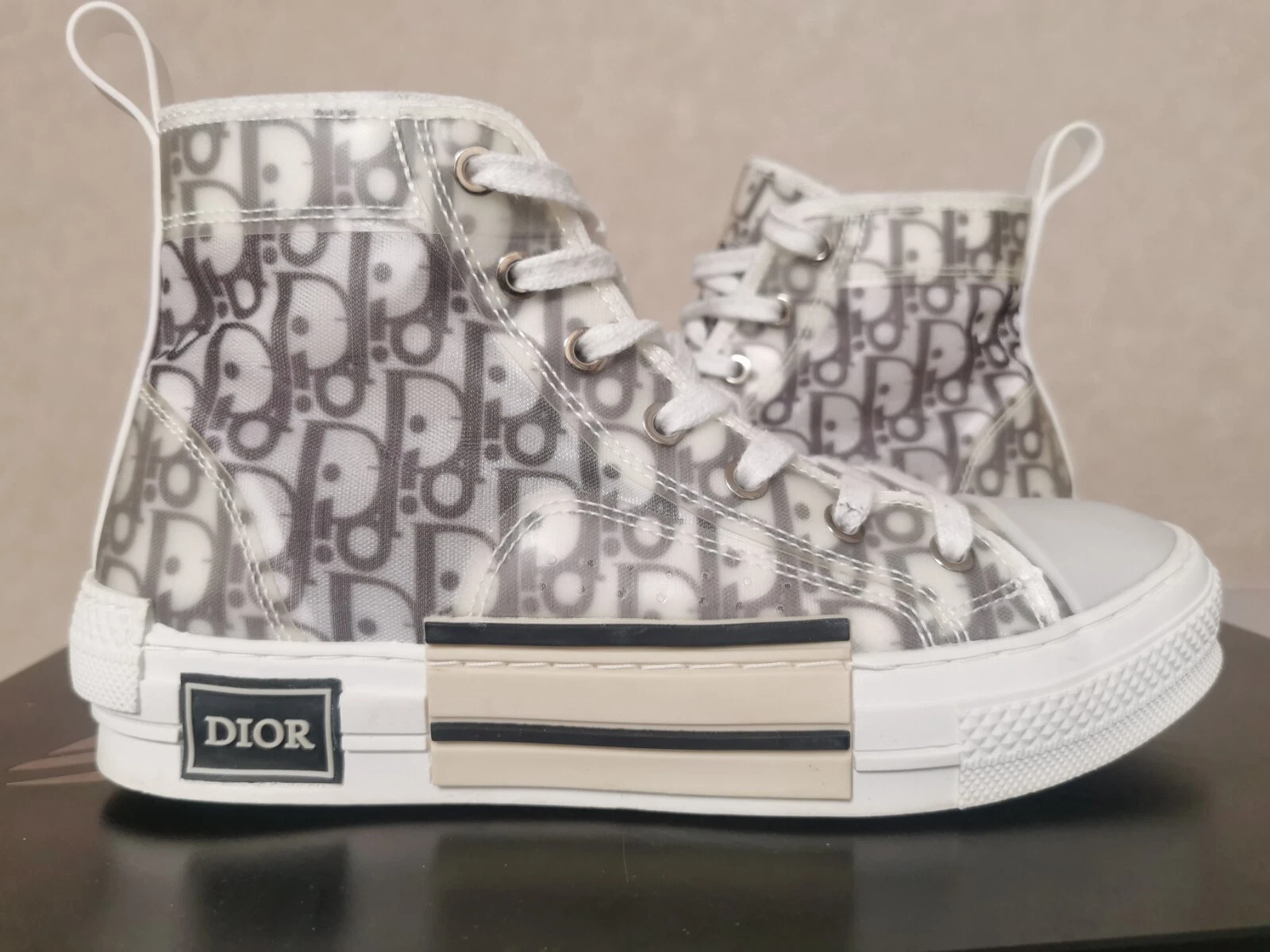 Baskets Christian Dior b23 femme, taille 39