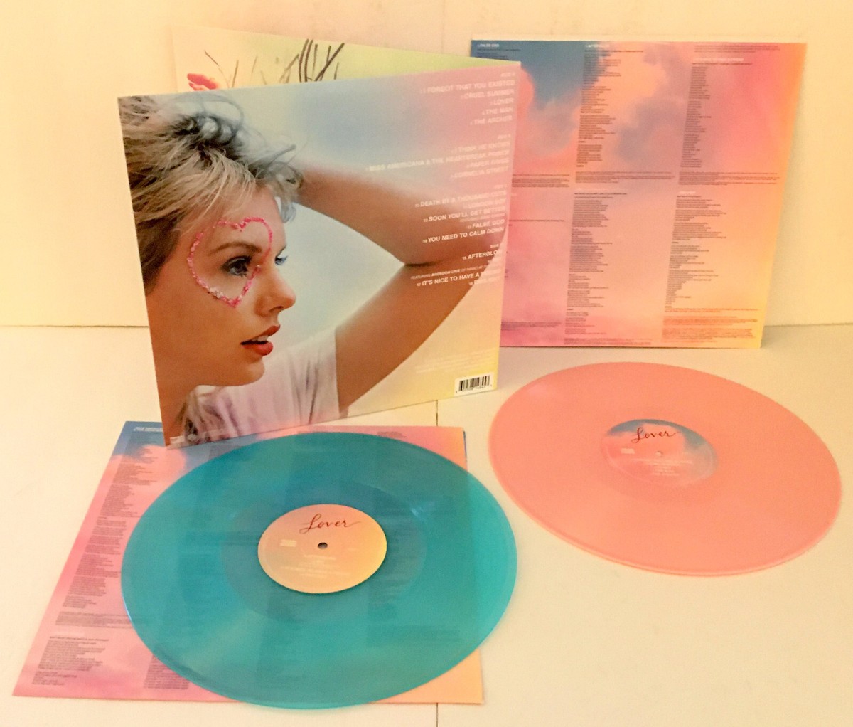 洋楽 Lover record TAYLOR SWIFT Amazon.com: Lover: CDs & Vinyl