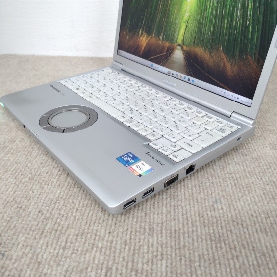 Panasonic Let's Note CF-SV1 I7-1185G7 32GB SSD1TB Win11 12.1 inch