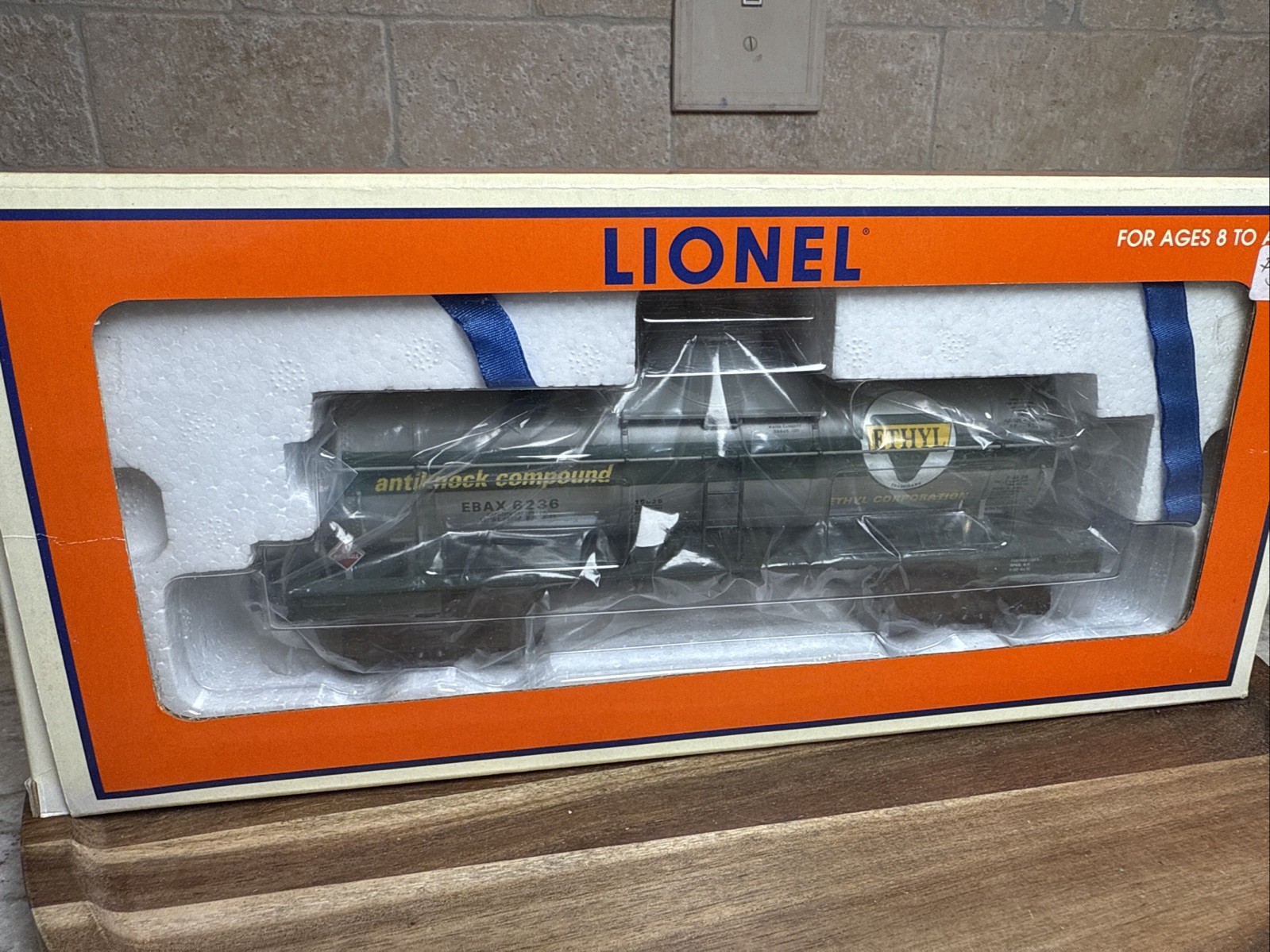 Click here to see eBay Auction