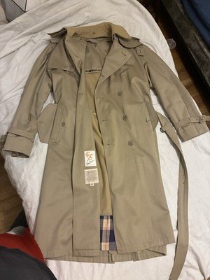 Oleg Cassini Vintage Trench Coat Tan, Double-Breasted, Weather-Ready, Size 38