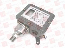 SMC IS2761-103L1 / IS2761103L1 (NEW NO BOX)