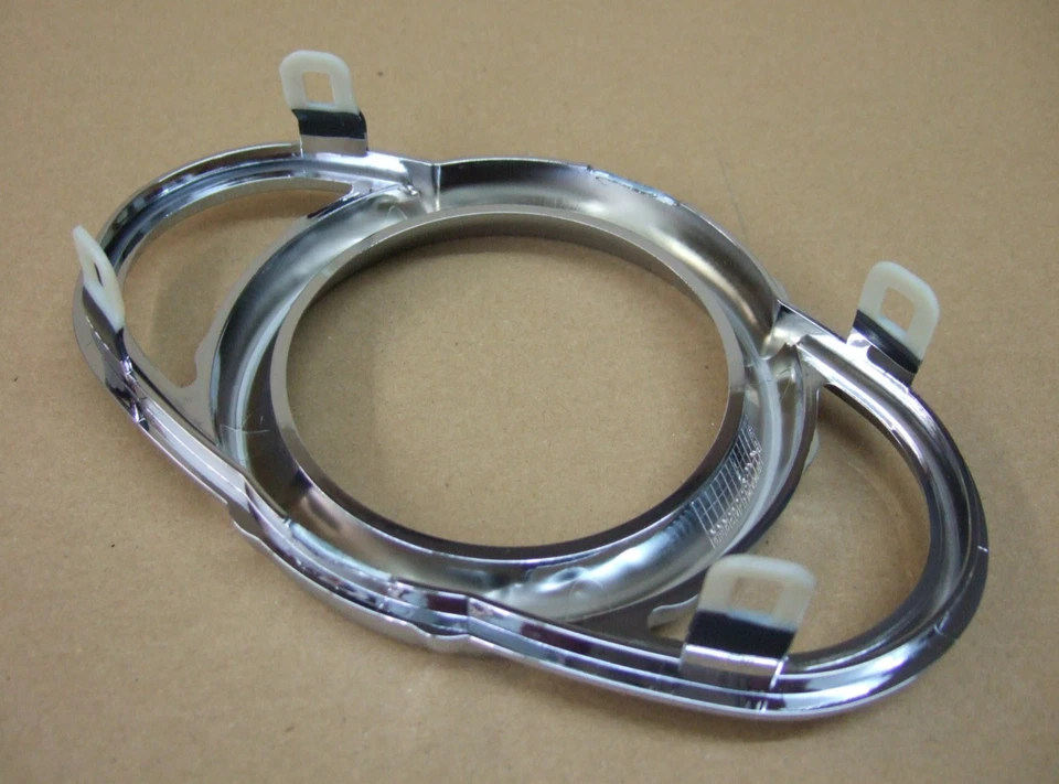 Zierblende Bezel Instrument 67591-04 Harley® für viele VRSC Modelle 04-12 chrom - Bild 4 von 4