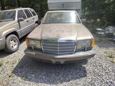 1989 Mercedes-Benz 400-Series SEL