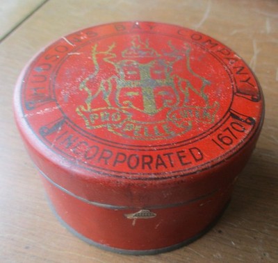 hudson bay tobacco box ANTIQUE VINTAGE HUDSON'S BAY IMPERIAL MIXTURE TOBACCO TIN