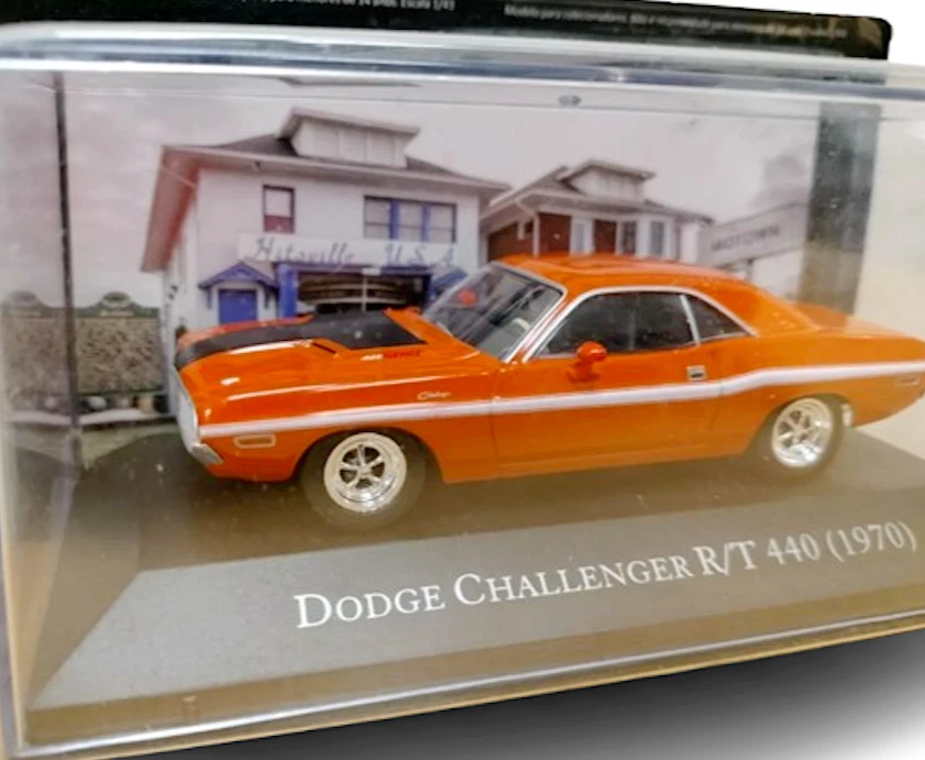 Coche americano Dodge Challenger R/T 440 (año 1970) / American Cars (Esc. 1:43) - Imagen 4 de 4