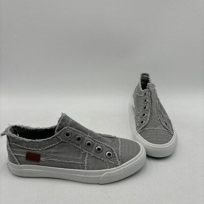 Blowfish Malibu Women&rsquo;s Play, Fog Grey Slip-On Sneakers, Size 6.5 
