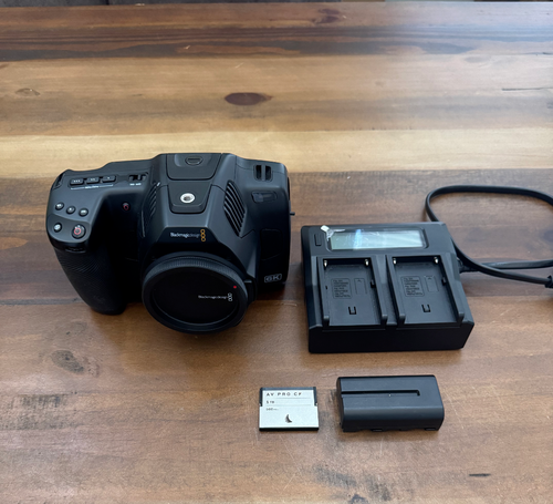Blackmagic 6k PRO + 1 TB ! C Fast Card + Dual Charger + 1 Battery