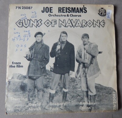 GUNS OF NAVARONE 7in VINYL SINGLE from the film. JOE REISMANS ORCHESTRA & CHORUS