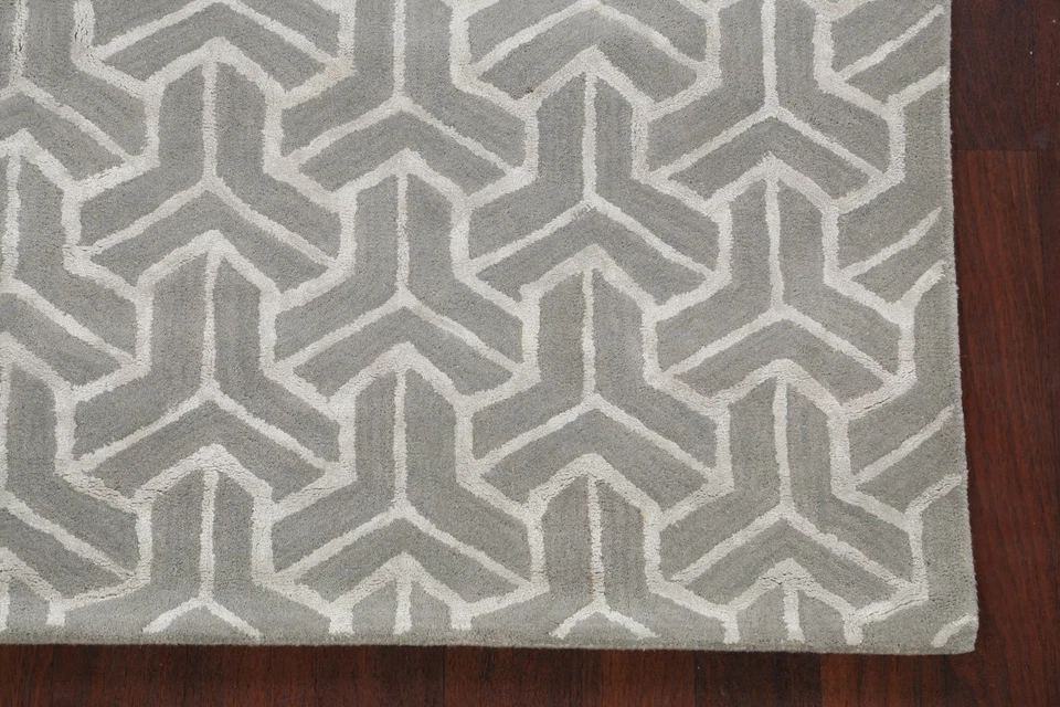 Modern Trellis Indian Wool/ Silk Area Rug Hand-tufted Gray/ Silver Carpet 5x8 ft - Image 4 of 4