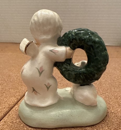 Vintage Napco 1956 Christmas Ceramic Angel with Wreath 3” READ - Picture 5 of 8