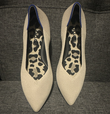Rothy s Women s Knit Pointed Toe Slip-On Ballet Flats Beige/Blue Leopard 6M