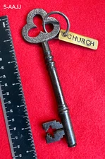 Antique Skeleton Key English Trefoil Church Key 18th-19c. Old Religious Artifact