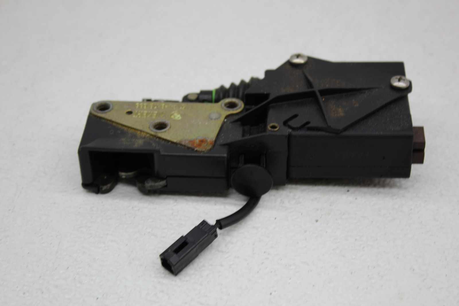 99-01 FERRARI 456 M TAIL GATE TRUNK LOCK ACTUATOR MODULE