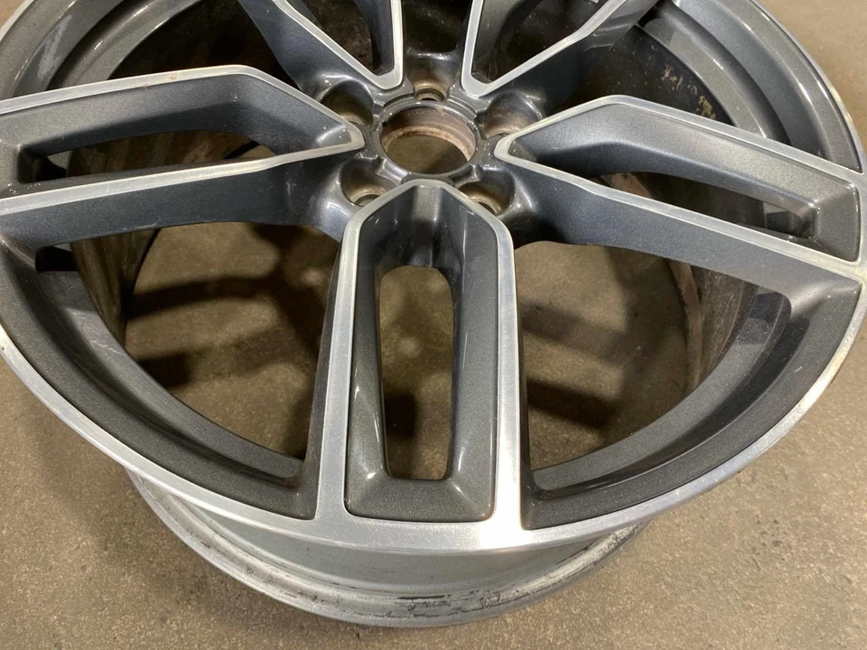 2015-2018 Audi S3 OEM Wheel Rim 19x8 ET49 8V0601025AB (TL) - Image 4 of 4